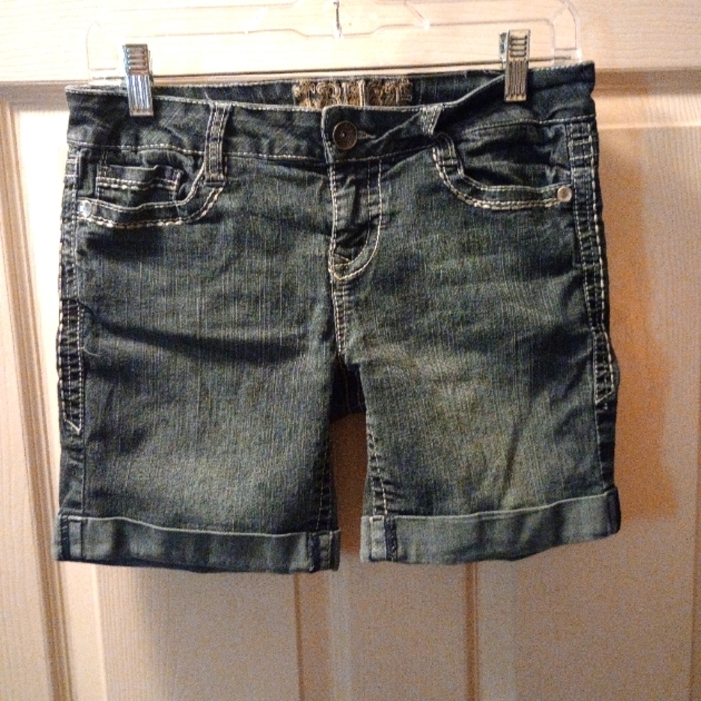 Truce Denim Jeans Size 9